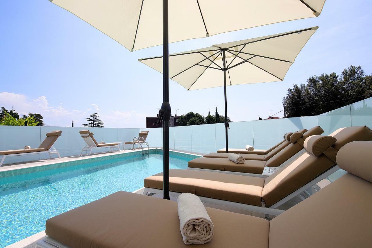 Apartment New With Swimming Pool Near The Icici