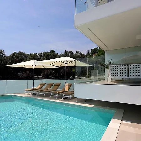 New Apartment With Swimming Pool Near The Beach Icici Exterior photo