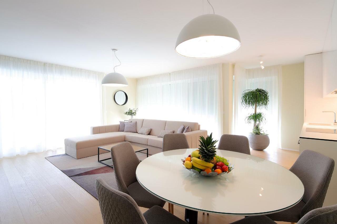 New With Swimming Pool Near The Apartmán